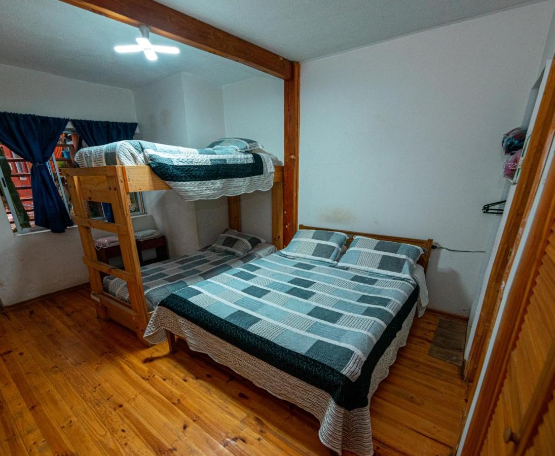 Hostal Michel Vicuna Luaran gambar