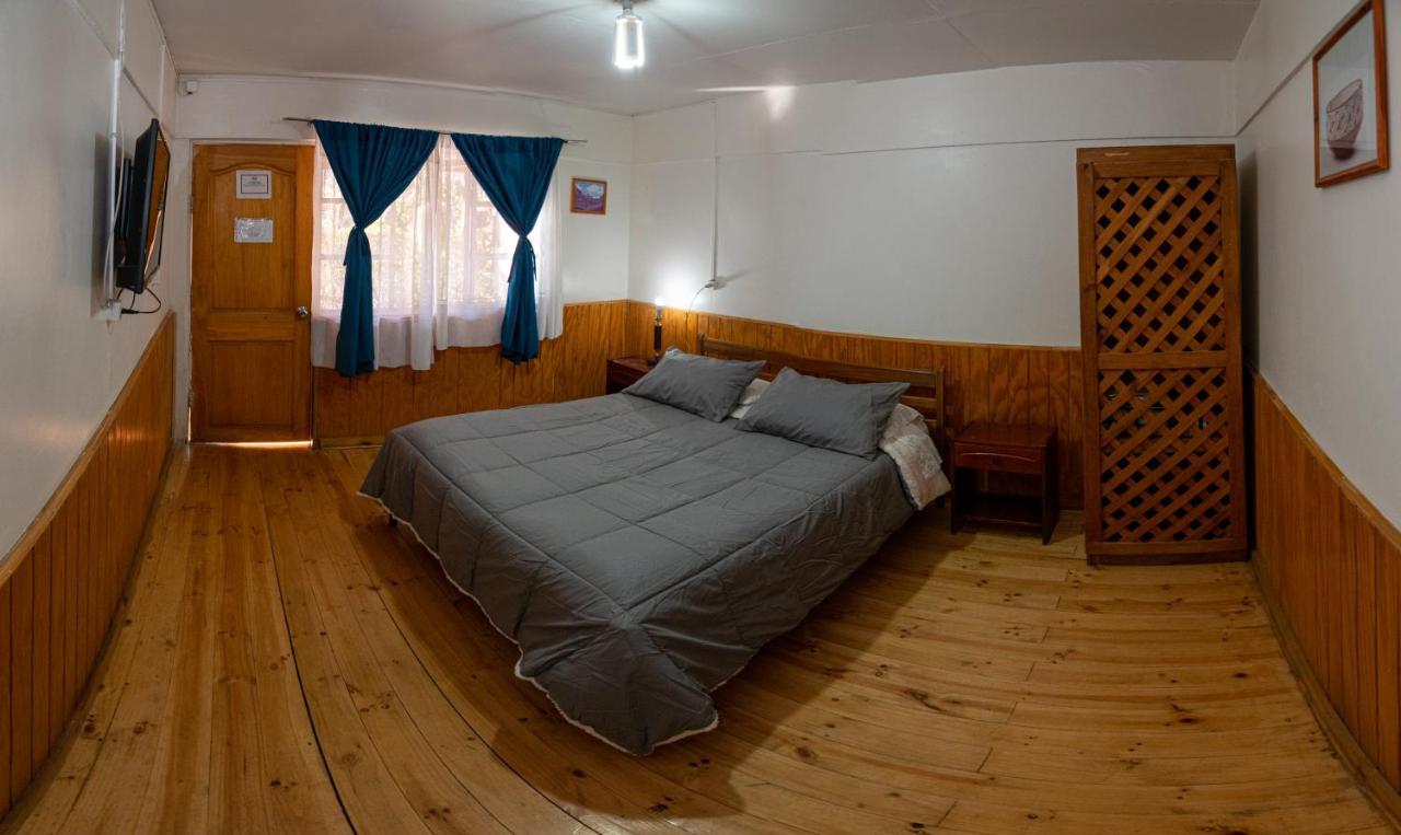 Hostal Michel Vicuna Luaran gambar