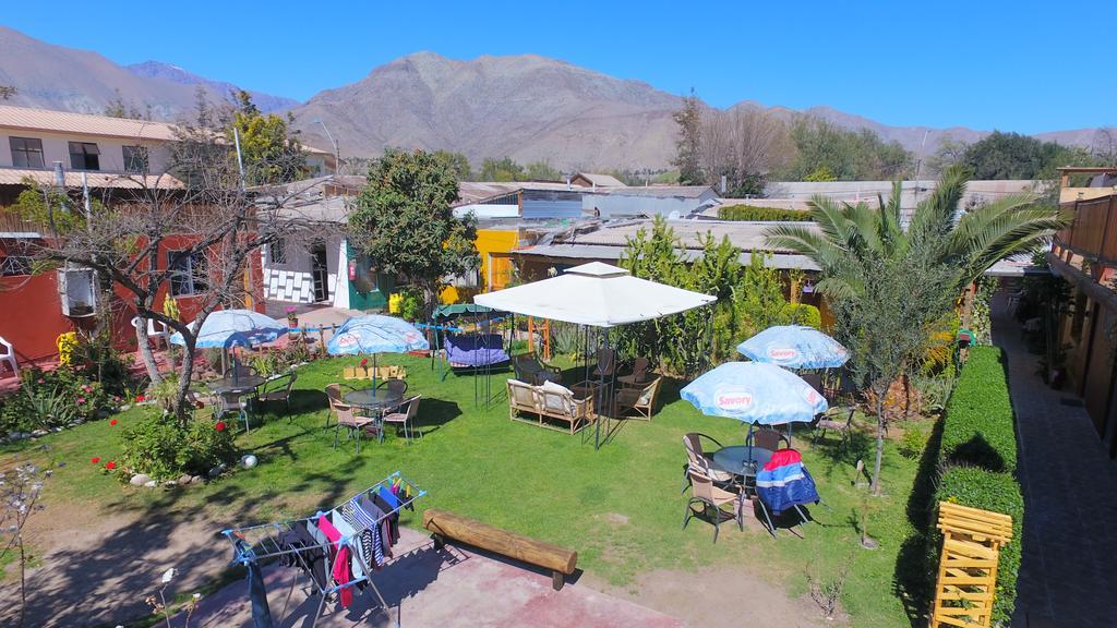 Hostal Michel Vicuna Luaran gambar
