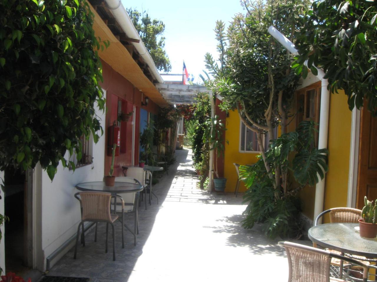 Hostal Michel Vicuna Luaran gambar