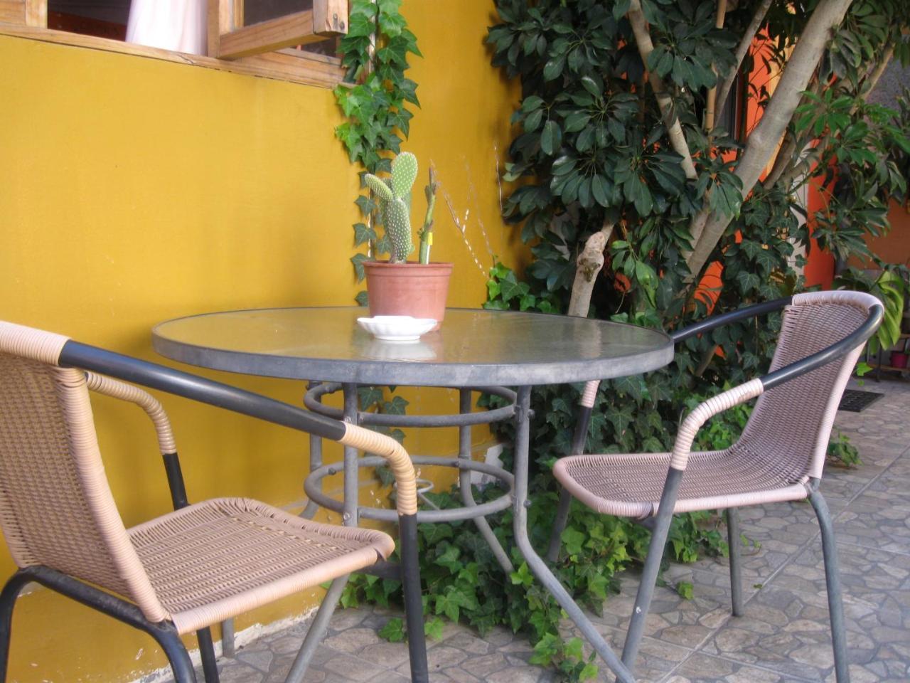 Hostal Michel Vicuna Luaran gambar